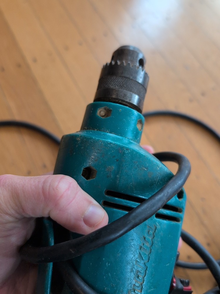 Makita DP3720 10mm Drill