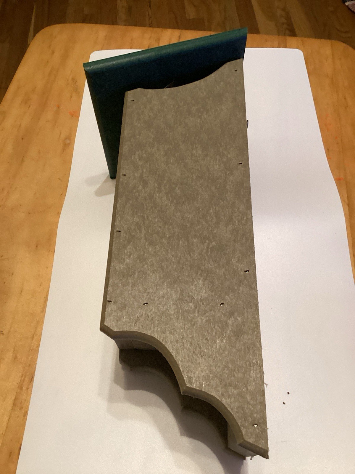 Amish Made Poly Bluebird House /WeatherWood House W/ Green Roof