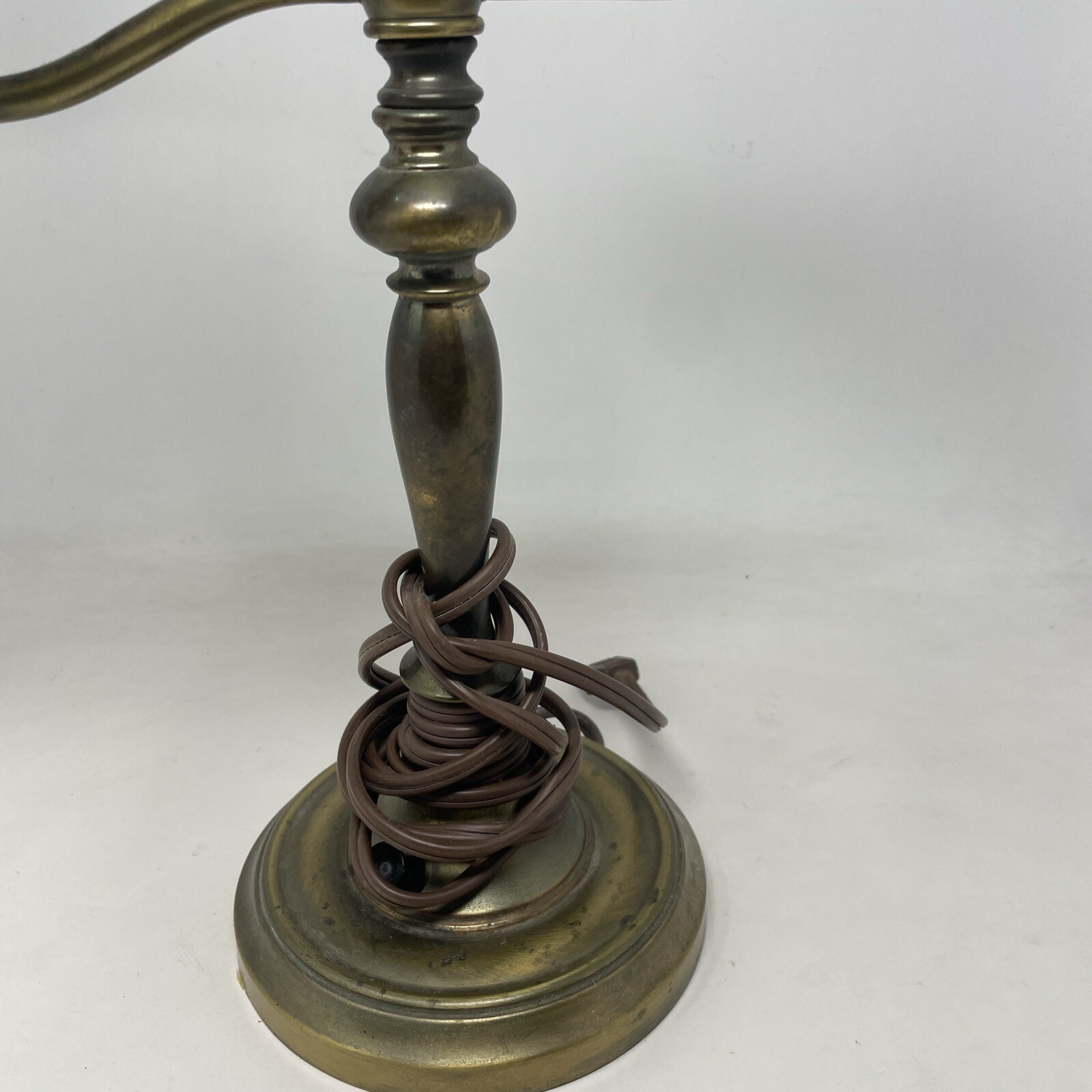 Vintage Mid-Century Modern Metal Student Table Desk Lamp Hollywood Regency