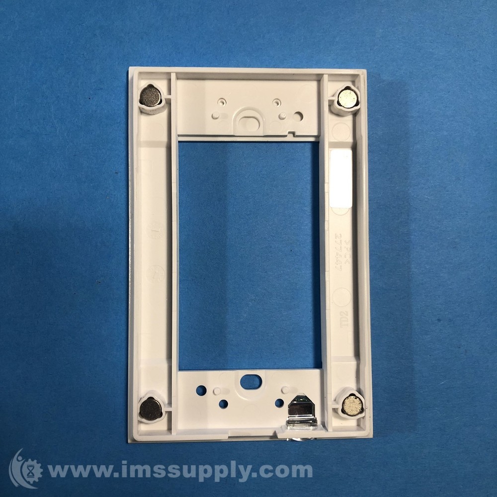 277447 White Faceplate 9797