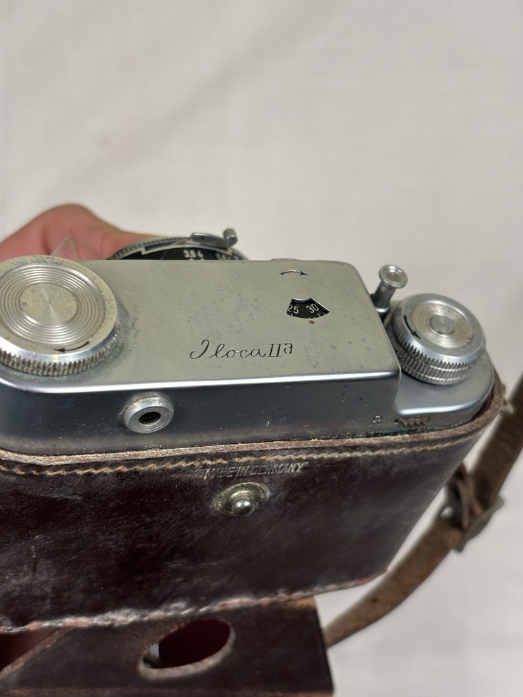 Iloca IIa Rangefinder Camera Black/Silver with Leather Case