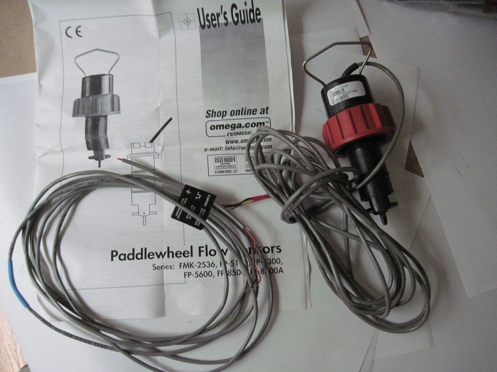 Omega FP-5300 Paddlewheel Flow Sensor Meter