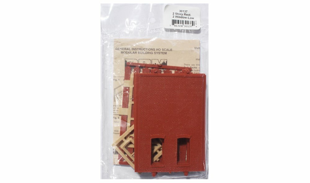 NEW DPM 30137 Two-Story Rectangular 2-Window Low Kit HO Scale FREE US SHIP