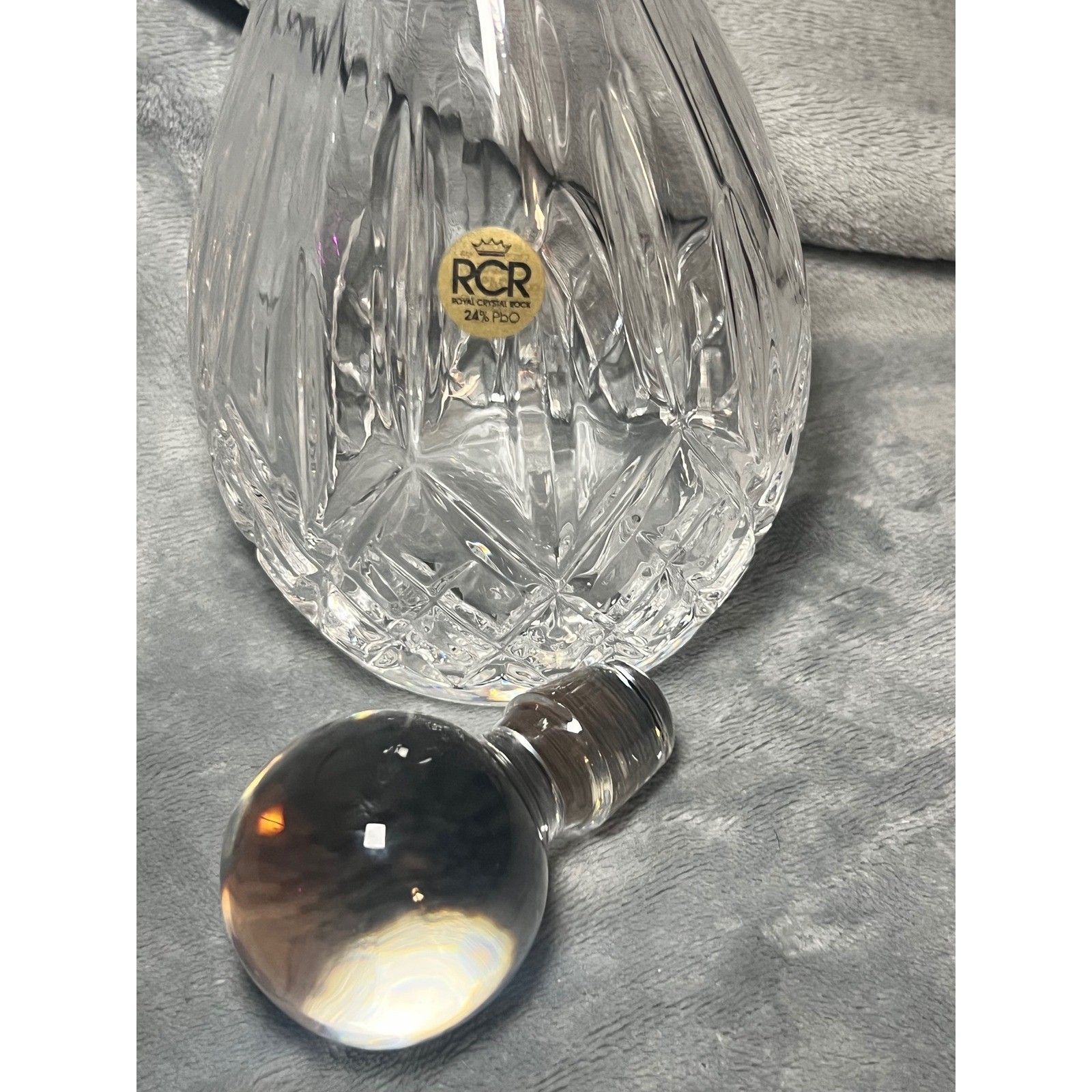 RCR Italian Lead Crystal Decanter With Stopper 24% PbO Clear 11 Inch
