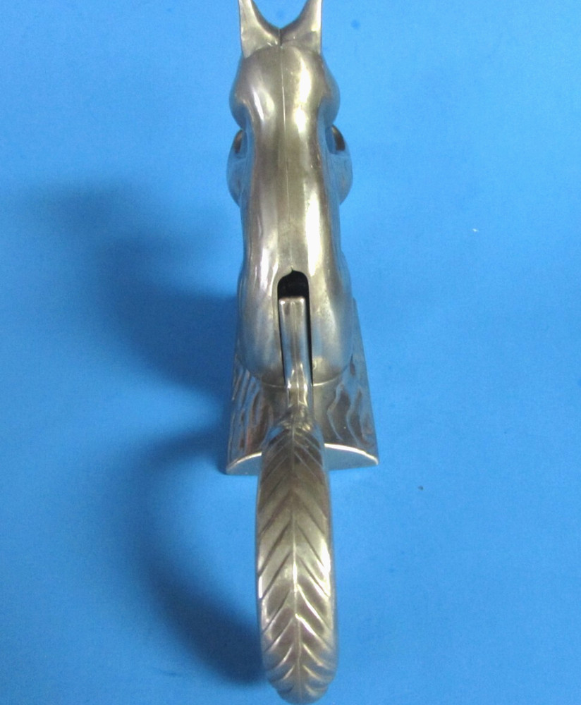 VINTAGE TALL SQUIRELL NUT CRACKER - SILVER METAL