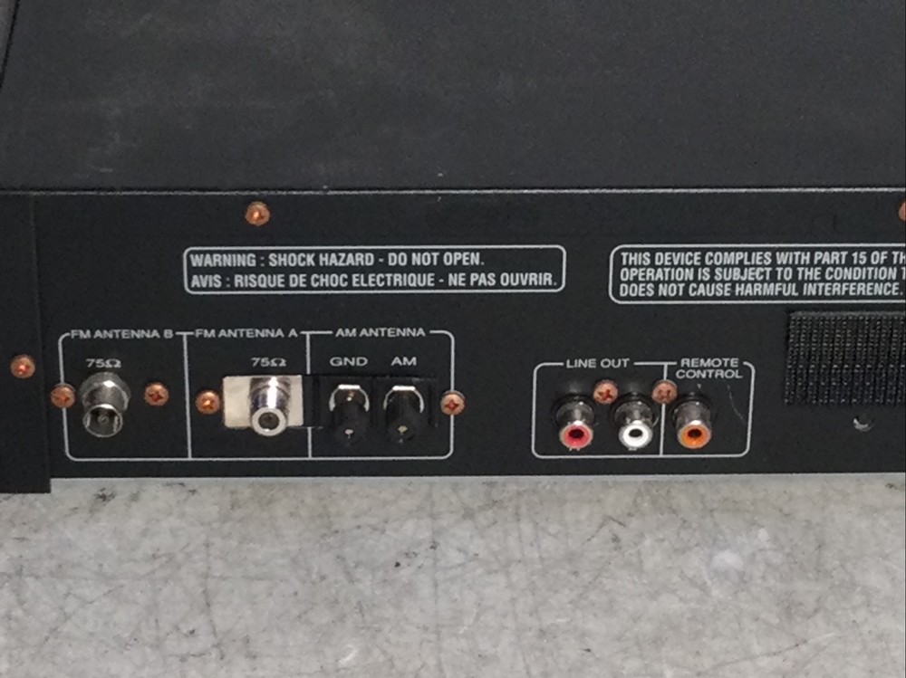 Marantz ST-6000 Stereo Tuner