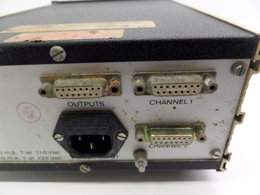 Brooks Instruments 5867 Dual Channel Flow Controller 5867A1B1