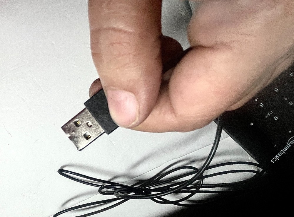 Amazon Basics USB Wired Computer Keyboard (QWERTY) and Mouse Bundle Pack, Black