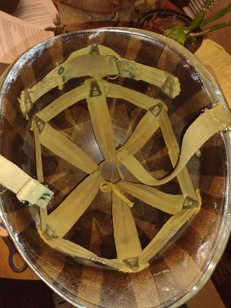 Ww2 helmet front seam fixed bale READ THE DESCRIPTION