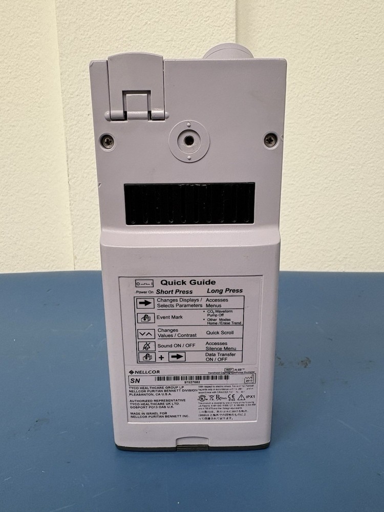 Nellcor N-85 Handheld Pulse Oximeter With Finger Sensor