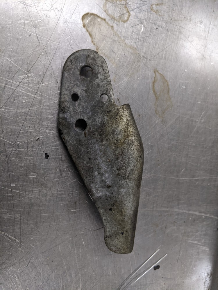 Engine Lift Bracket From 2014 Nissan Pathfinder 3.5