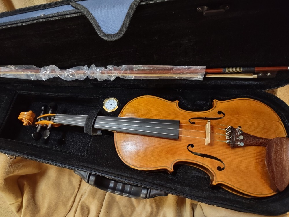1636 Andreas Guarnerius Copy Violin 4/4