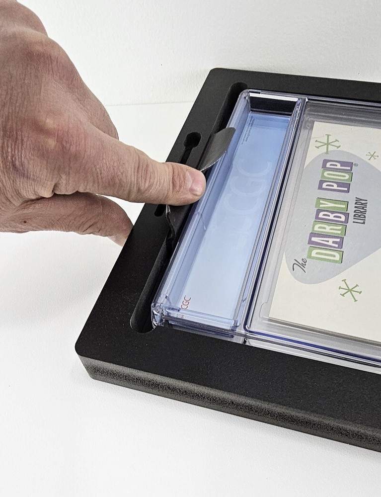 Graded Comic Book Display Frame for CGC CBCS Slabs Wall Hanging Frame