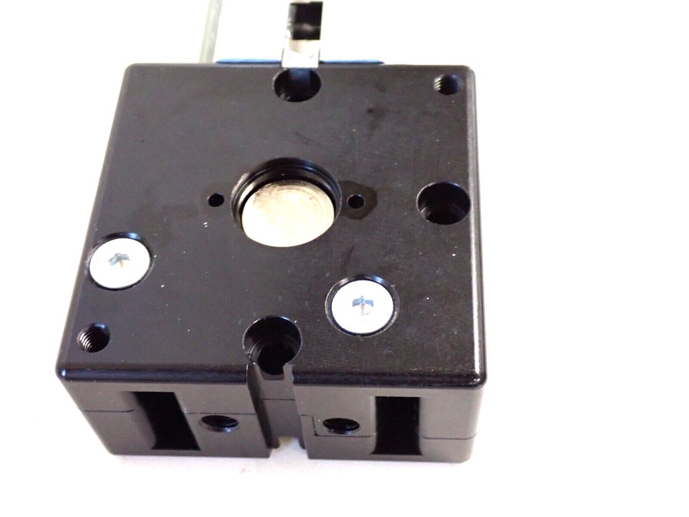 10329001 MACRON DYNAMICS LINEAR RAIL SLIDE ACTUATOR NEW