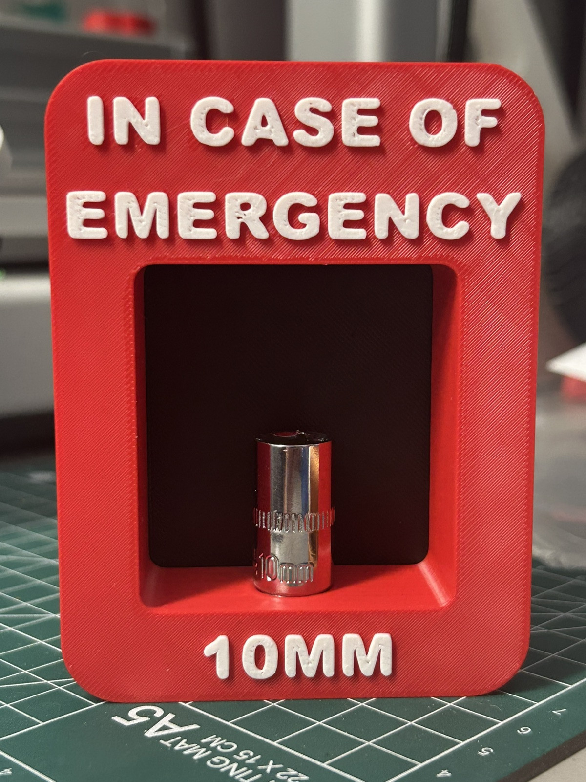 Novelty Emergency 10mm 1/4 Socket, Magnetic Attachment For Socket and Rear