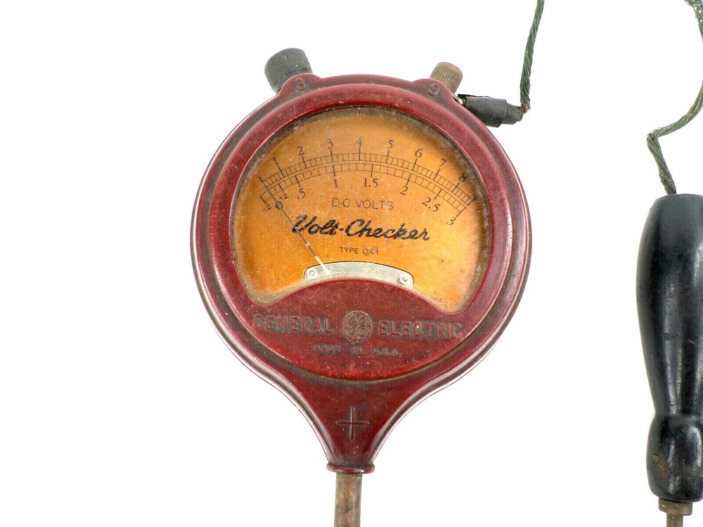 GE Volt Checker Type DX-1 (9V RANGE NOT WORKING) RARE Voltmeter Dk Red Bakelite