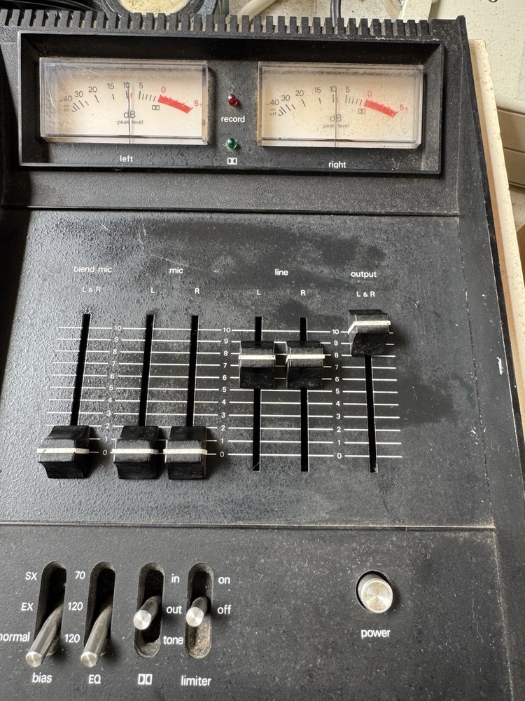 Nakamichi 500 two head cassette deck
