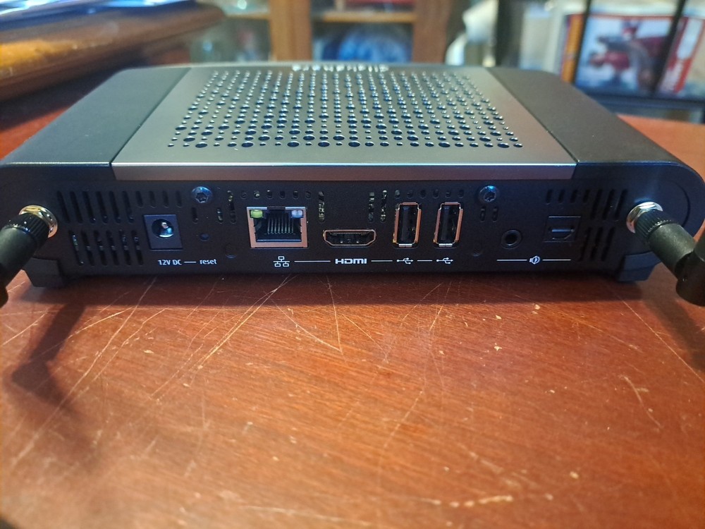 Barco Clickshare CSE-200 R9861520 Wireless Presentation System