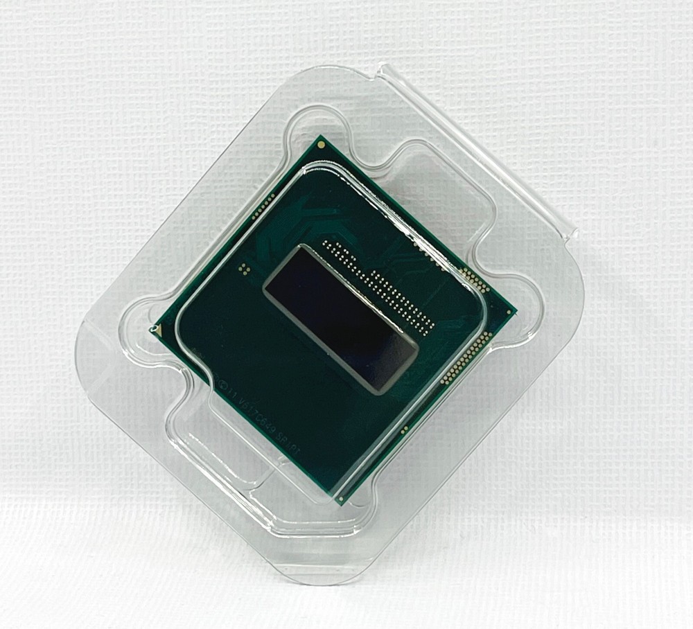 Intel Core i7-4810MQ SR1PV 2.8GHz / Quad Core / 6M PGA946 Notebook Processor