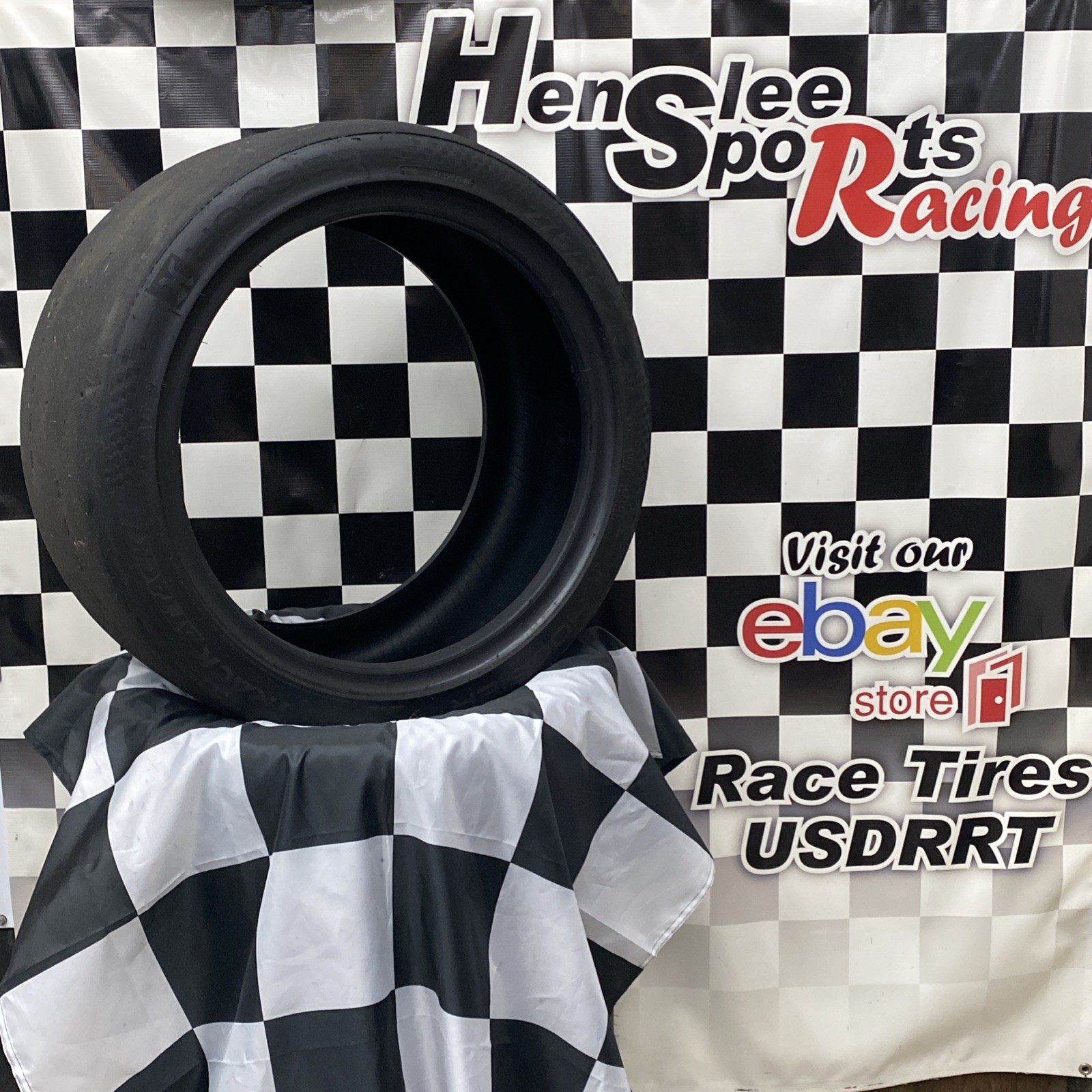 462-1 USDRRT HOOSIER TRACK ATTACK RACE DOT / Auto-X Tire 275/35-ZR18 A8