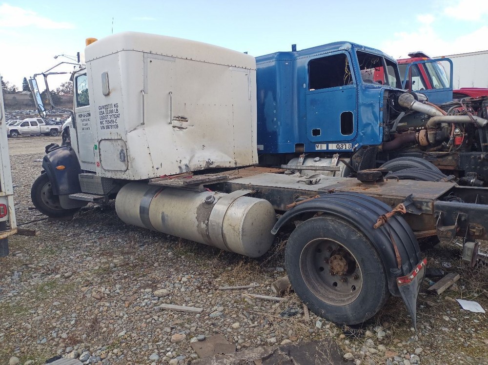 TL30500 Peterbilt Turn Switch (11771596