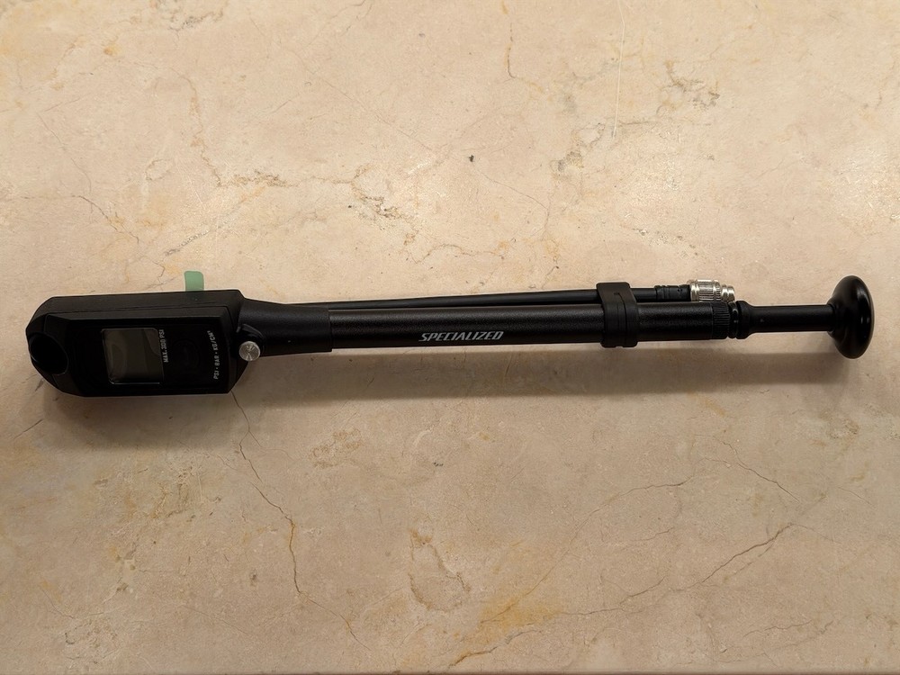 Specialized Digital Shock Pump 300psi max