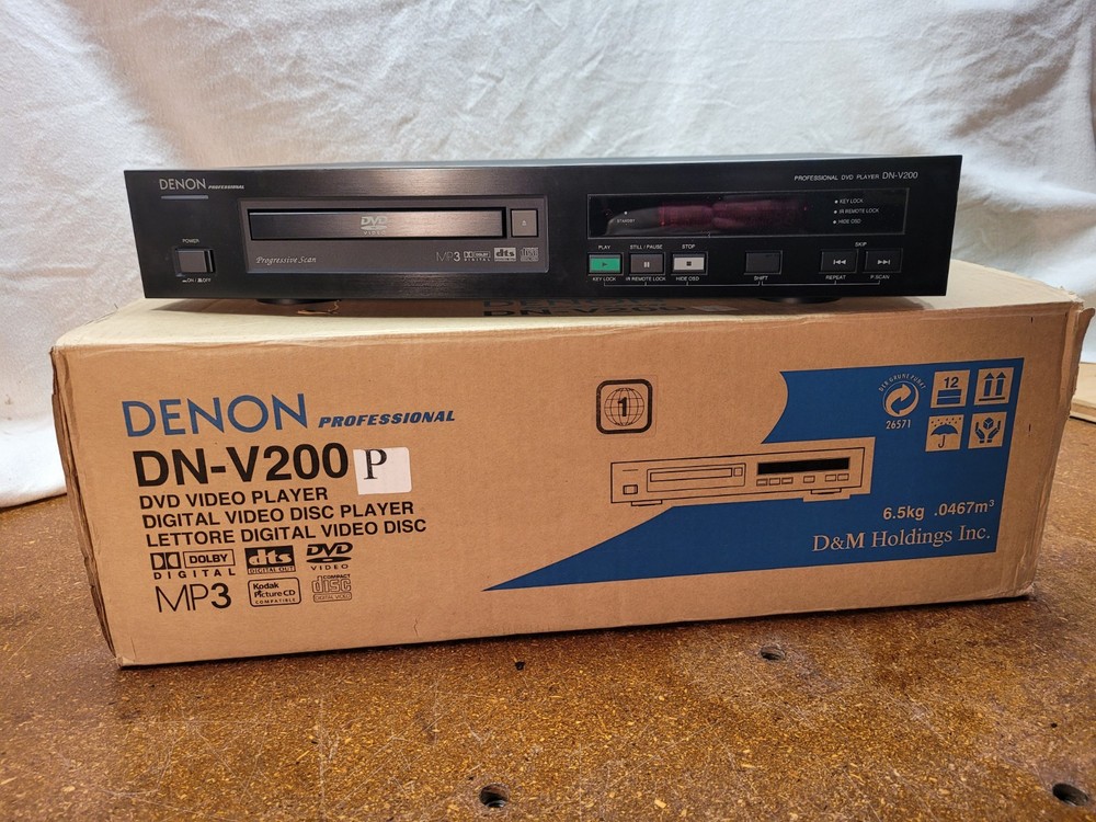 Denon DN-V200 DVD Video Player