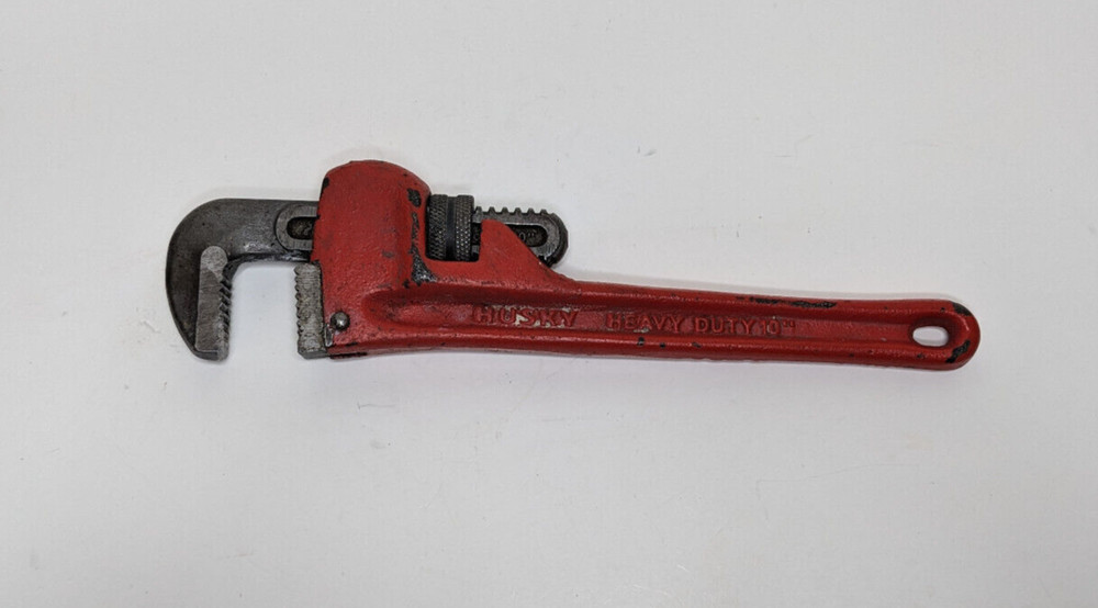 Husky 10" Inch Pipe Wrench