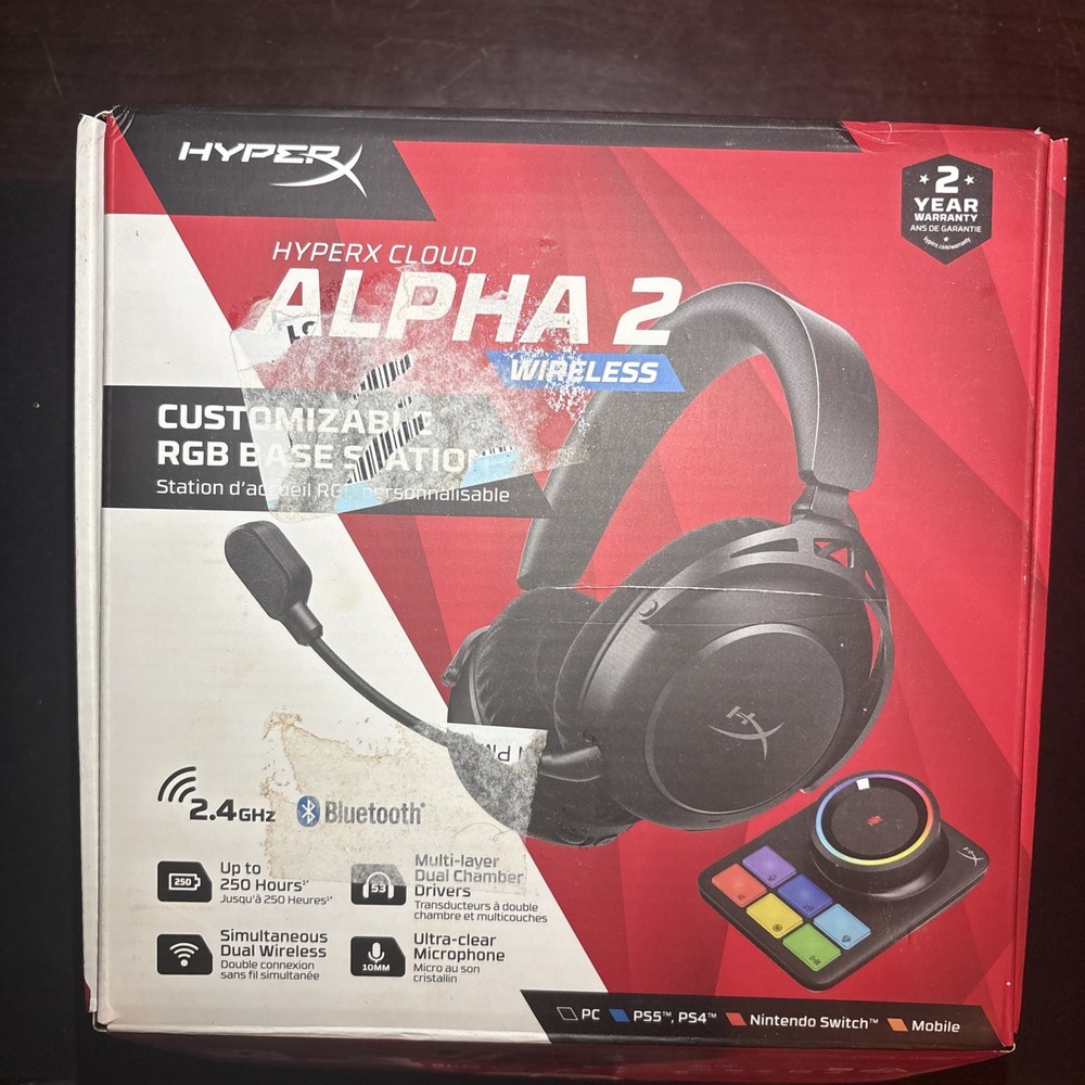 HyperX Cloud Alpha 2 - Wireless Gaming Headset  customizable RGB base station