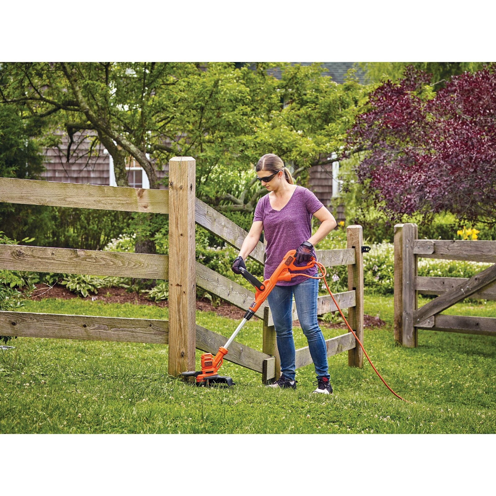 BLACK+DECKER String Trimmer With Auto Feed, Electric, 6.5-Amp,14-Inch - BESTA510