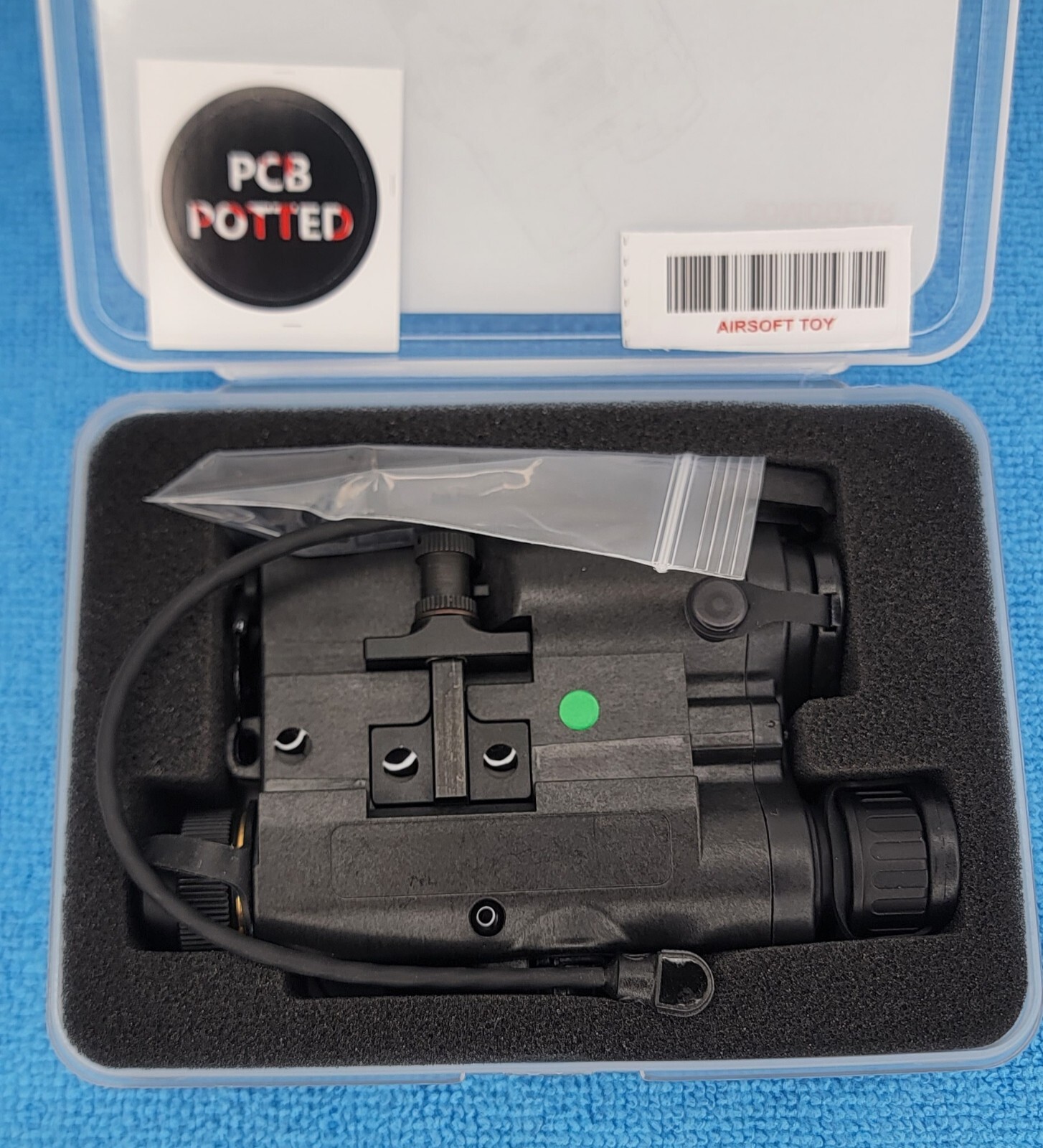 Somogear Peq 15 - Potted, Zeroable, Green Vis/IR Laser + Flashlight Newest Model