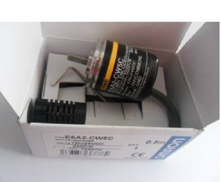 ONE NEW OMRON E6A2-CS3C E6A2CS3C Rotary Encoder 200P/R NEW