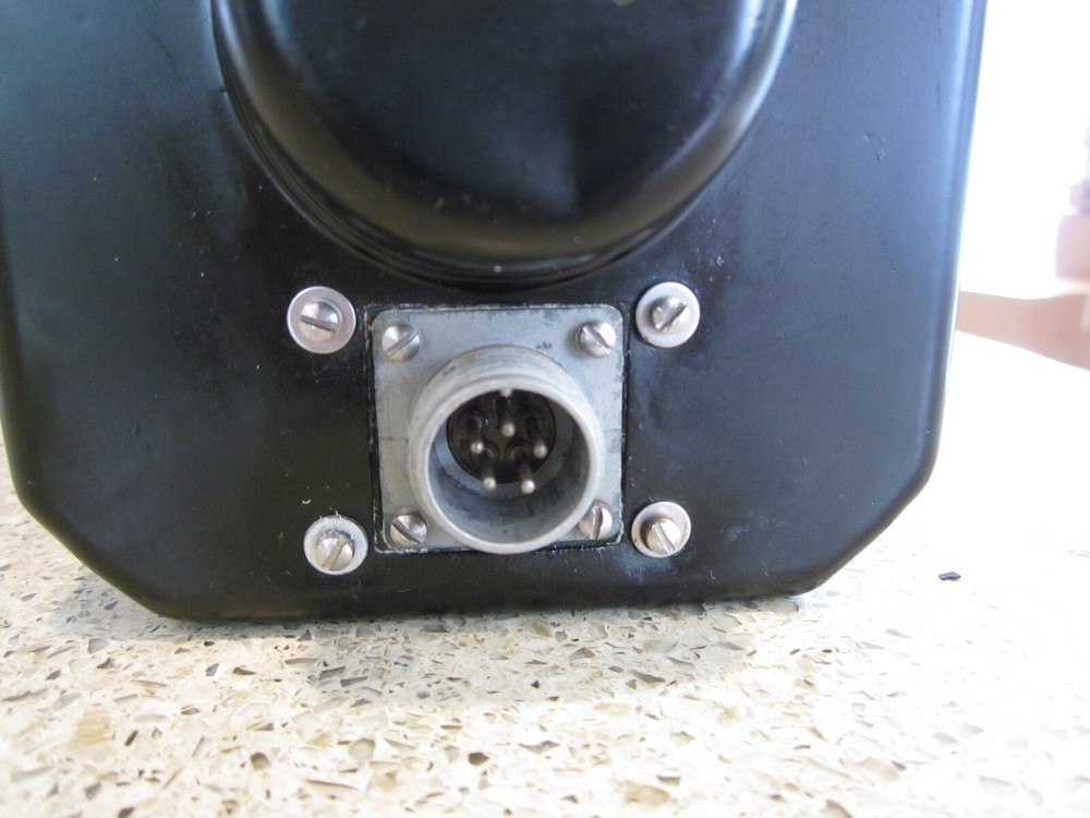 SPERRY GYROSCOPE AERO-NAVY ATTITUDE GYRO INDICATOR