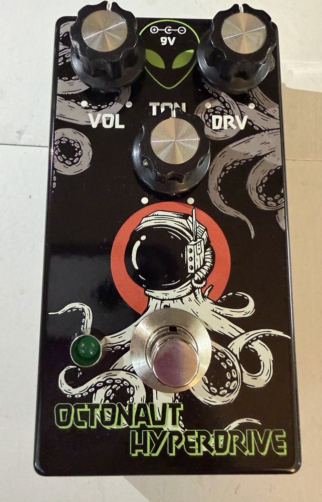 Interstellar Audio Machines Octonaut Hyperdrive Overdrive Analog Pedal
