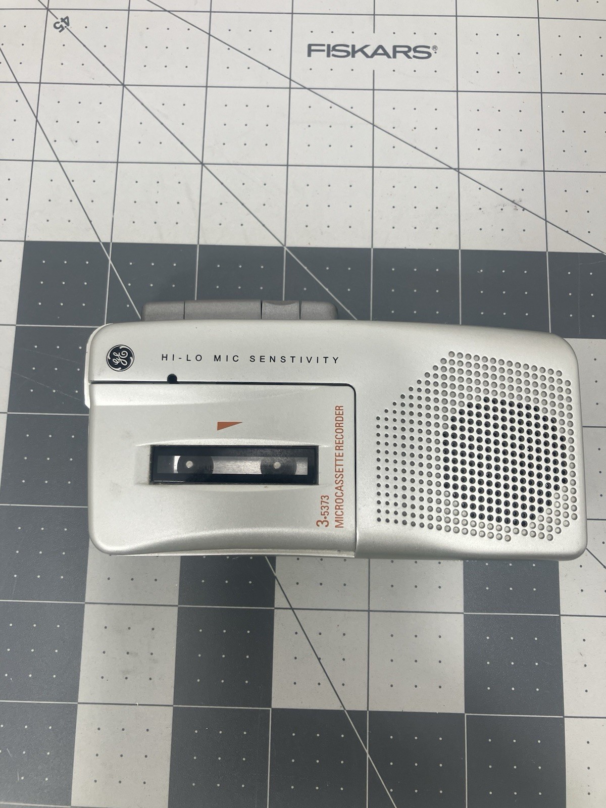 General Electric 3-5373A Micro Cassette Voice Recorder With 3 Tapes Tested