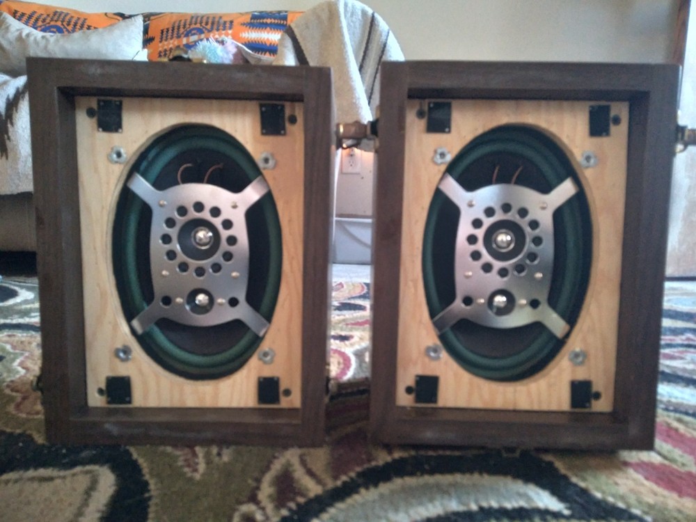 Newcomb EDT-S 50 MV Record Player