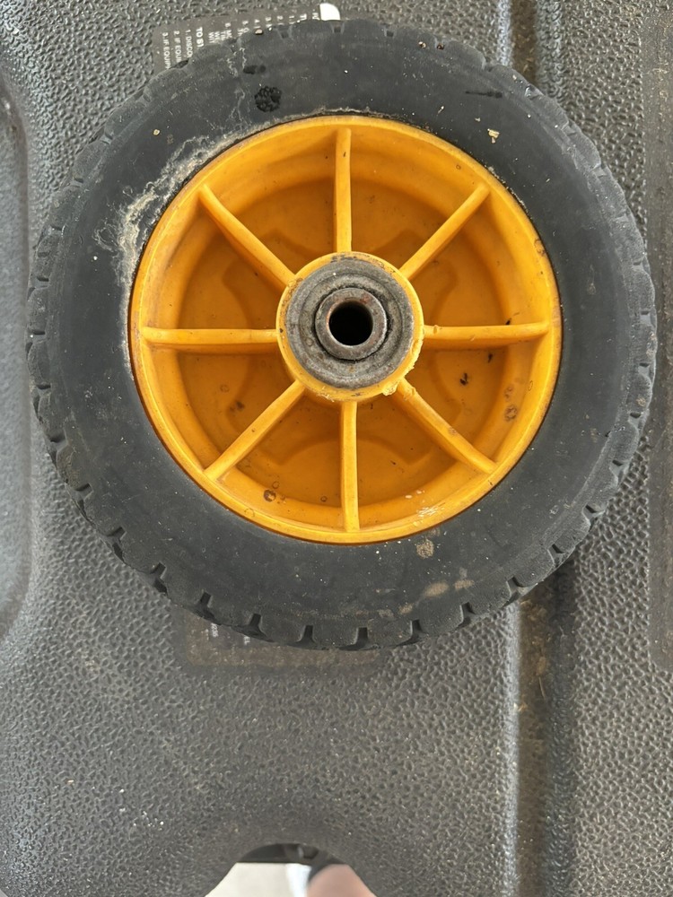 McLane Edger Front 7” Wheel Lightly Used.