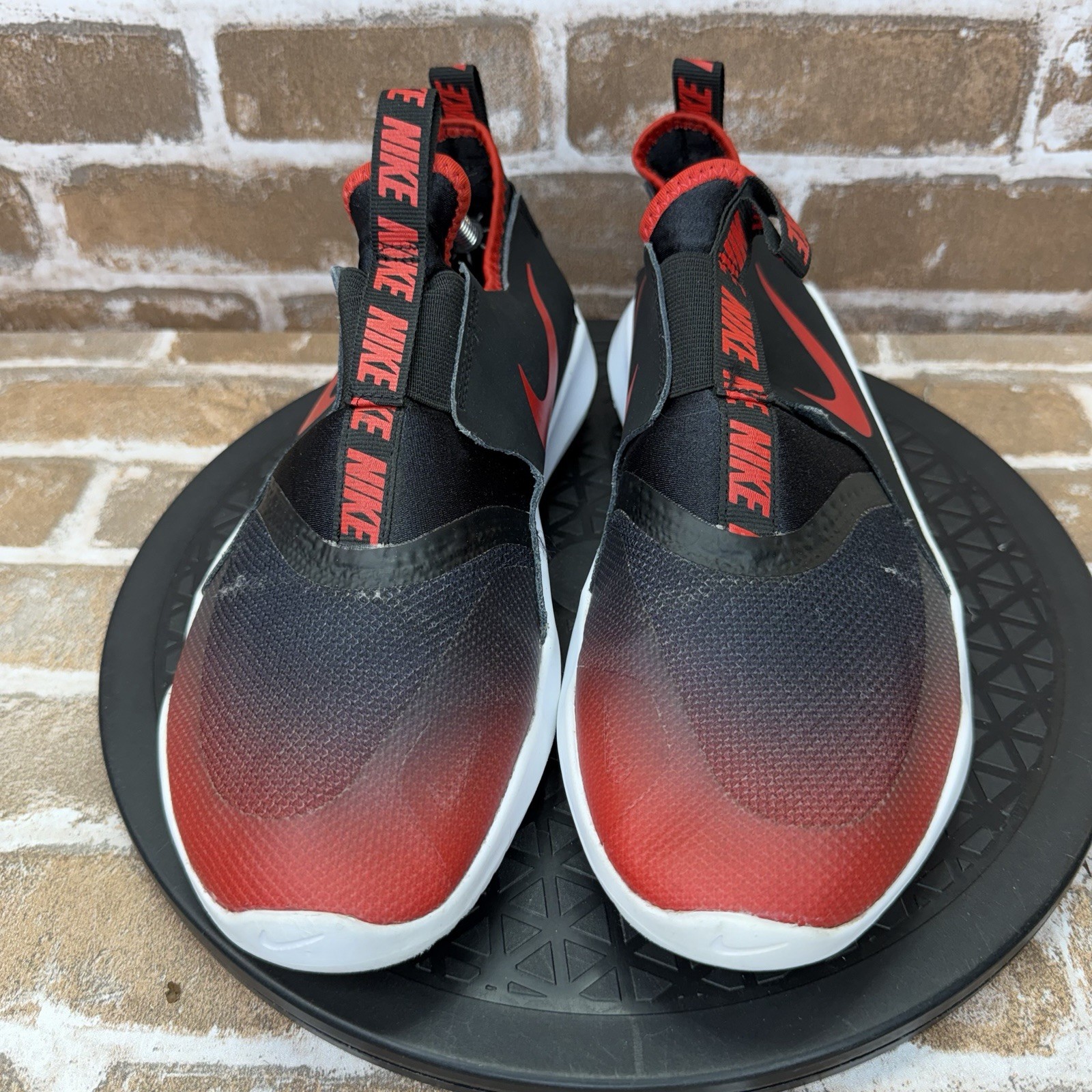 Nike Flex Runner University Red Running Shoes AT4662-607 Boys Youth Size 6.5Y