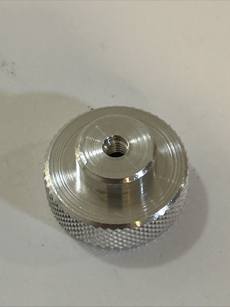 557046 Knob