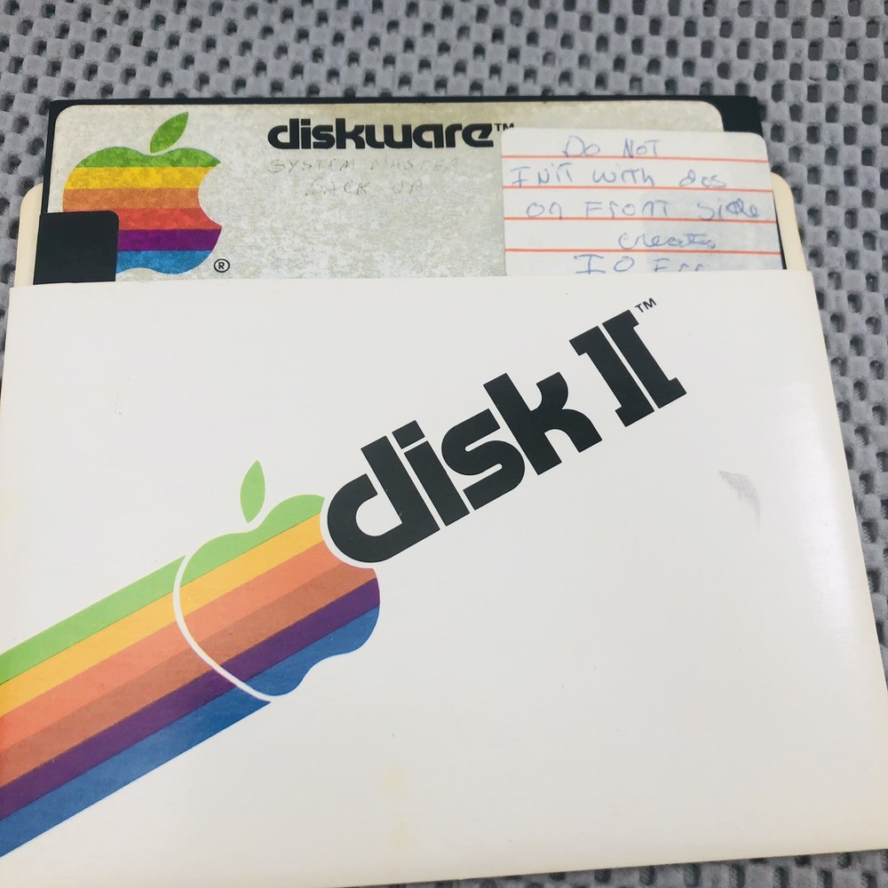 Vintage Apple II Software Diskware 1982 Dos 3.3 System Master - Pro DOS