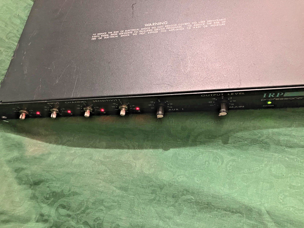 IRP DE-4024E VOICEMATIC MIXER (power tested only, missing Knobs)