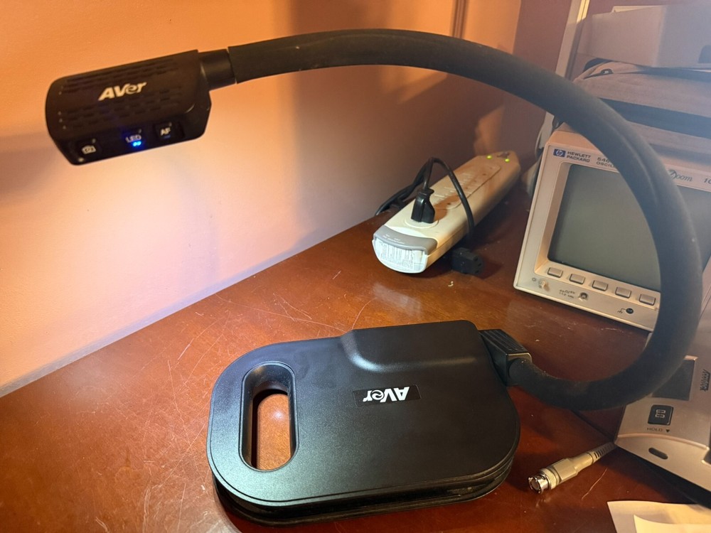 Aver AverVision U50 USB Powered Flex Arm Design Portable Document Camera