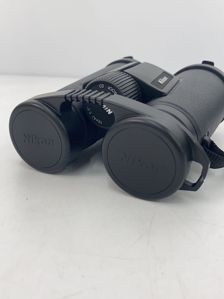 Nikon Binoculars / Monarch M7 / 10x42 / Nikon