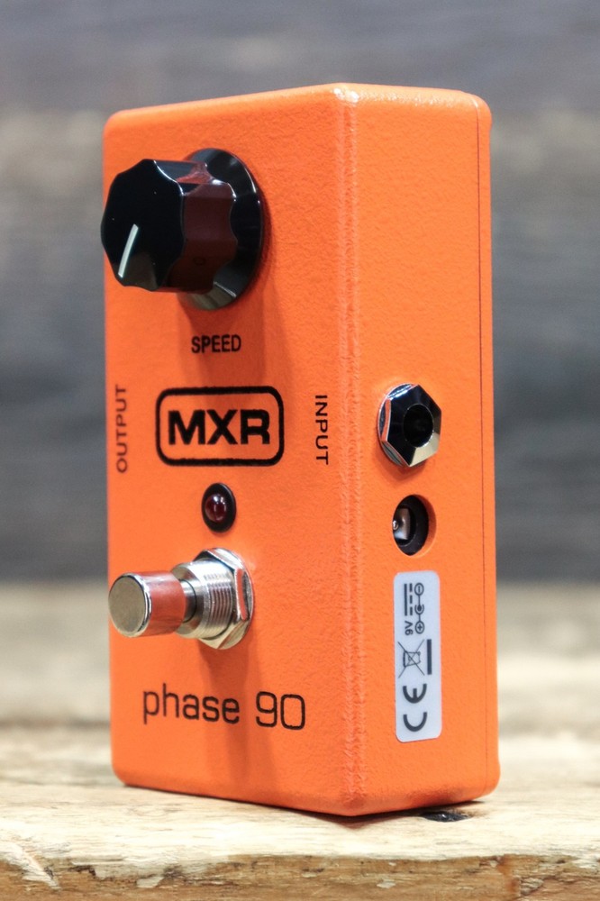 MXR M101 Phase 90 Single Knob Warm Spatial Modulation Phaser Guitar Effect Pedal