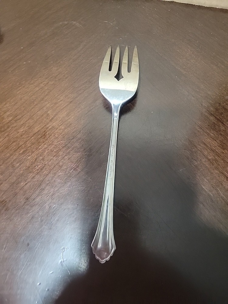 Medium Solid Cold Meat Serving Fork Perception Stainless ONEIDA SILVER