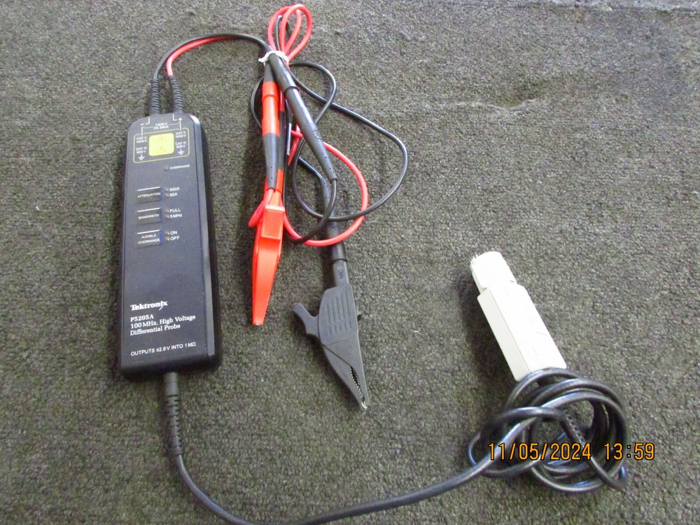 Tektronix high voltage differntial probe p5205a
