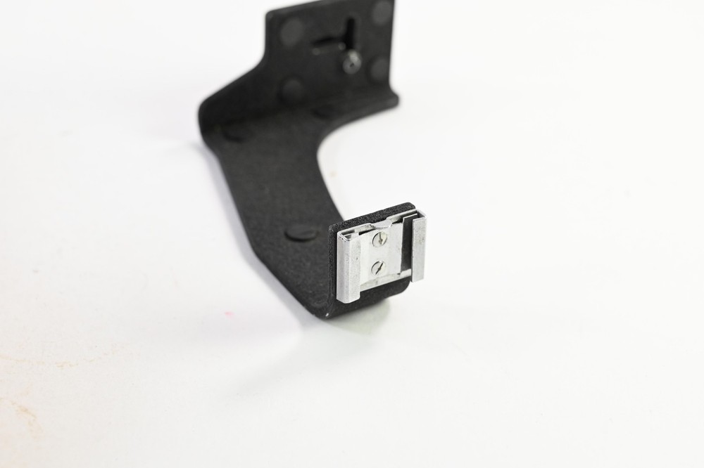 Miranda Flash Shoe Bracket #G660