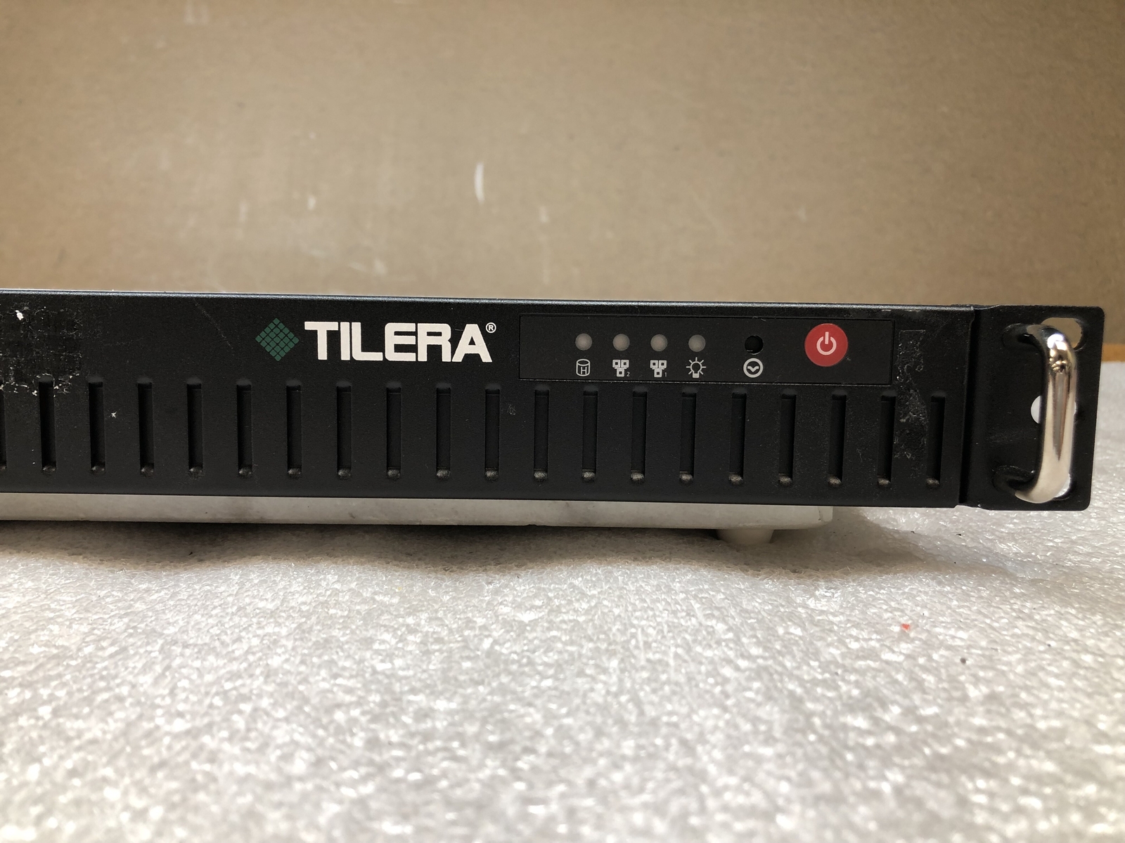 Tilera TLB4-07280-10-RM1US-8S10-32-160GHD-GC TILEmpower-Gx DEV 72 Core NO HDD
