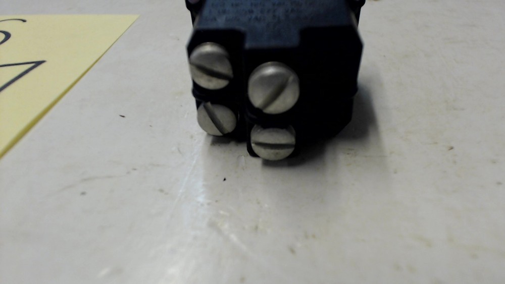 Manitowoc 1001193 Toggle Switch