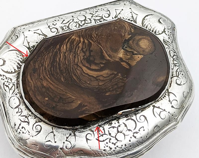 GEORGIAN SOLID SILVER & AGATE SNUFF BOX 18TH CENTURY